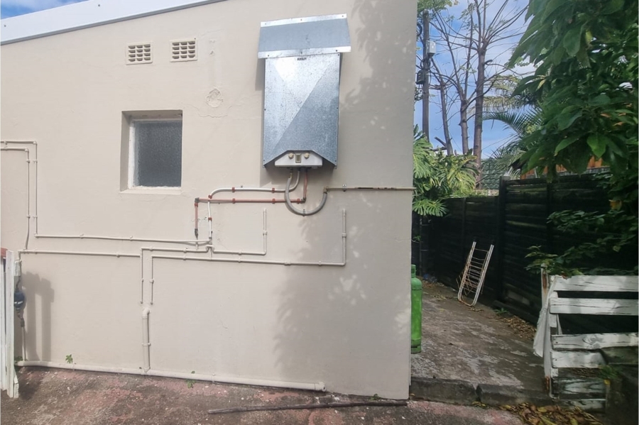 To Let 1 Bedroom Property for Rent in Nahoon Eastern Cape